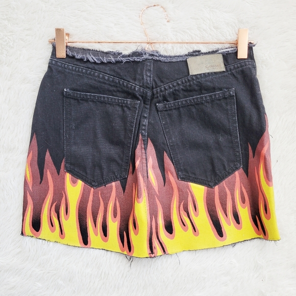 Carmar Flames Black‎ Denim Mini Skirt - Picture 4 of 6